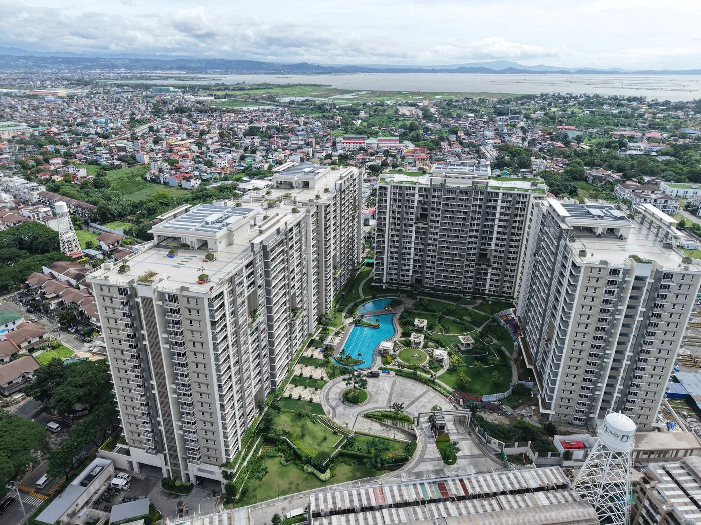 Aerial photograph of Alder Residences in Acacia Estates, Taguig