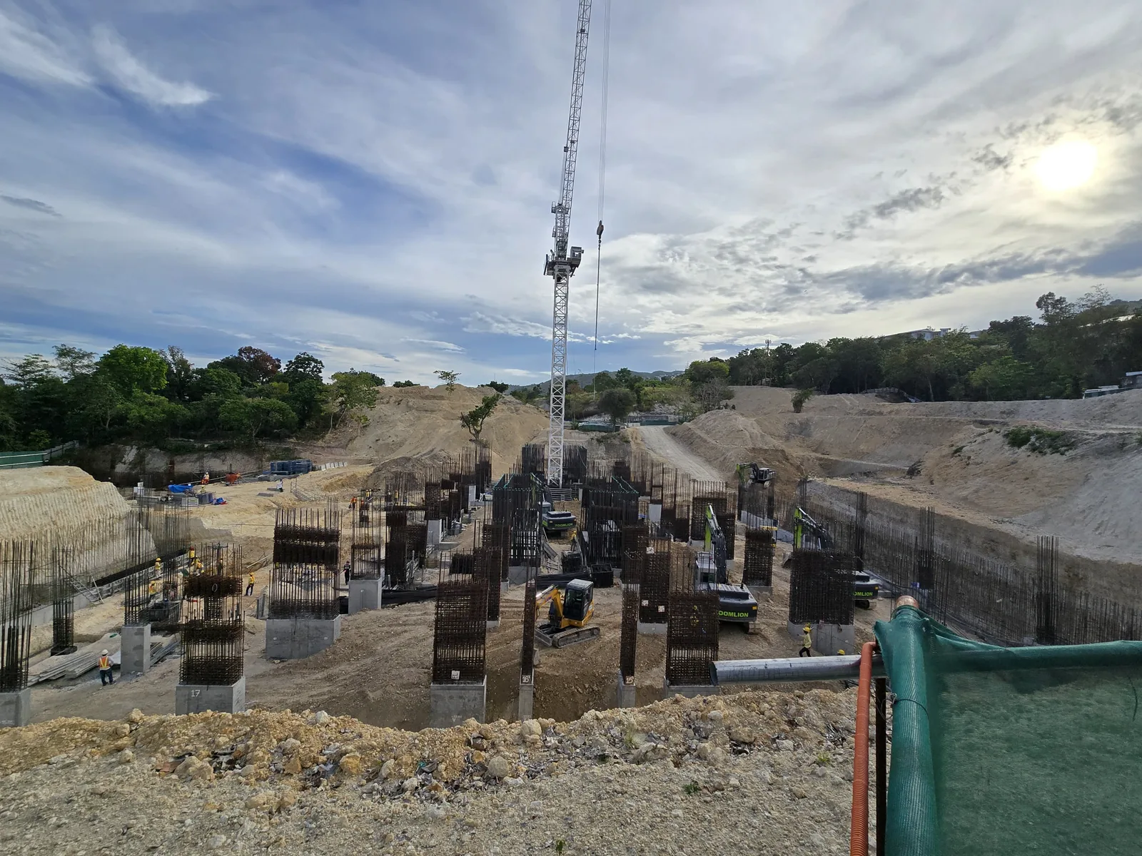 Kalea Heights site photo — basement excavation and tower base rebar, Banawa, Cebu City