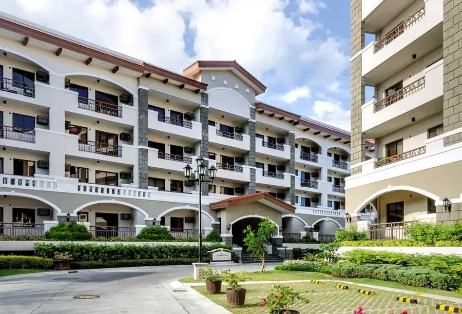 Maricielo Villas — Segovia building