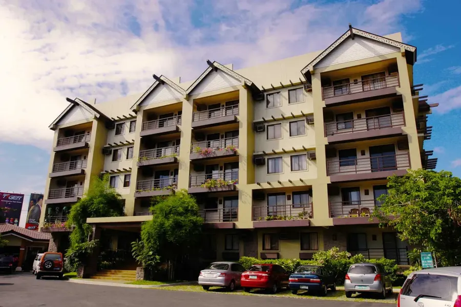 Raya Garden Condominiums — Bali building